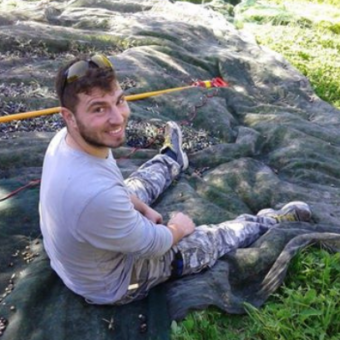 Kretisches Olivenöl direkt vom Erzeuger kaufen