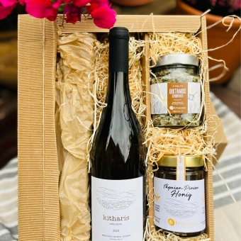 Kroussos PAREA-Set mit Kitharís Weißwein