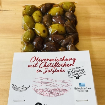 Olives with chilli flakes in brine